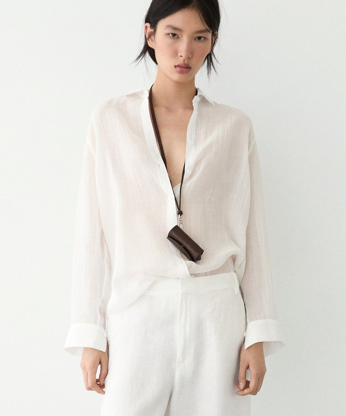 마시모두띠(MASSIMO DUTTI) 셔츠 칼라 플루이드 셔츠