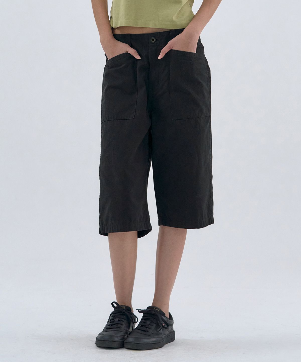 웰빙익스프레스(WELLBEING EXPRESS) Washed Stripe Bermuda Shorts Black