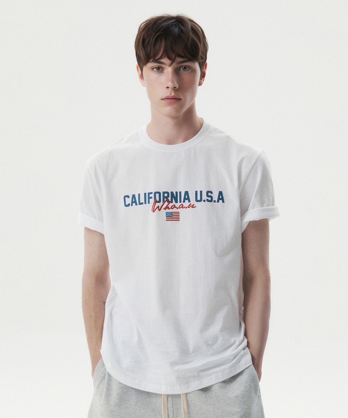 후아유(WHO.A.U) USA Logo T-shirt / WHRPG2406U
