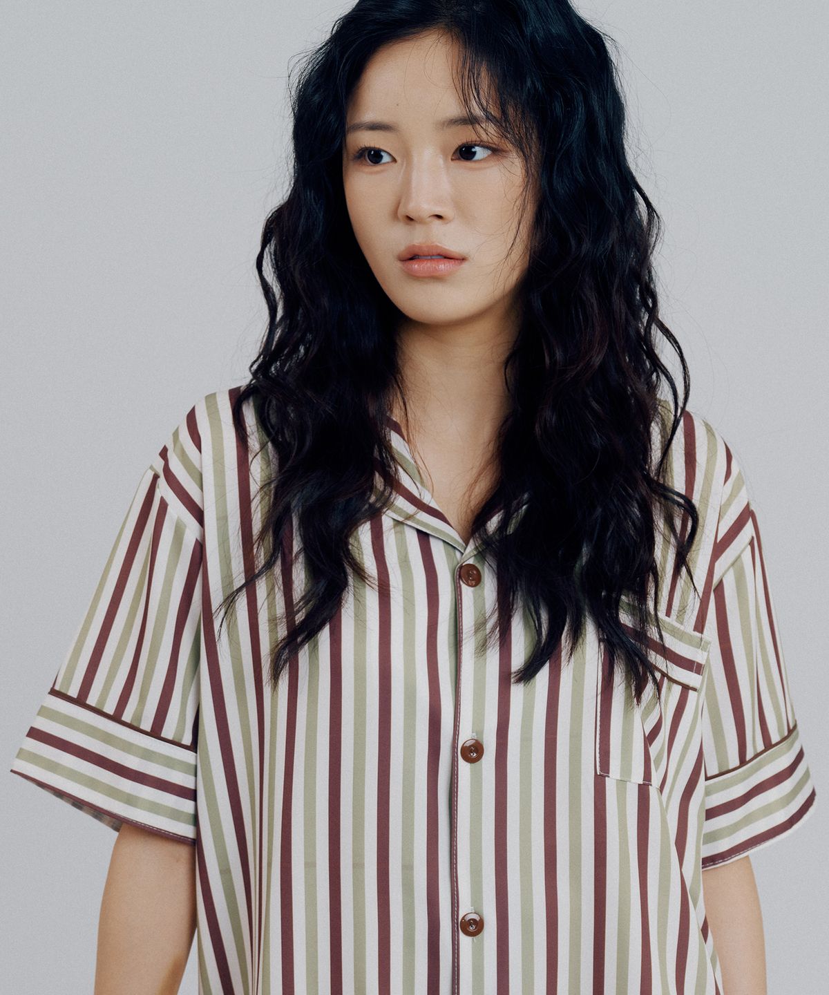 미엘솜므(MIELSOMME) 솔레마레 컬러풀 스트라이프 반팔 커플 잠옷 세트 우드