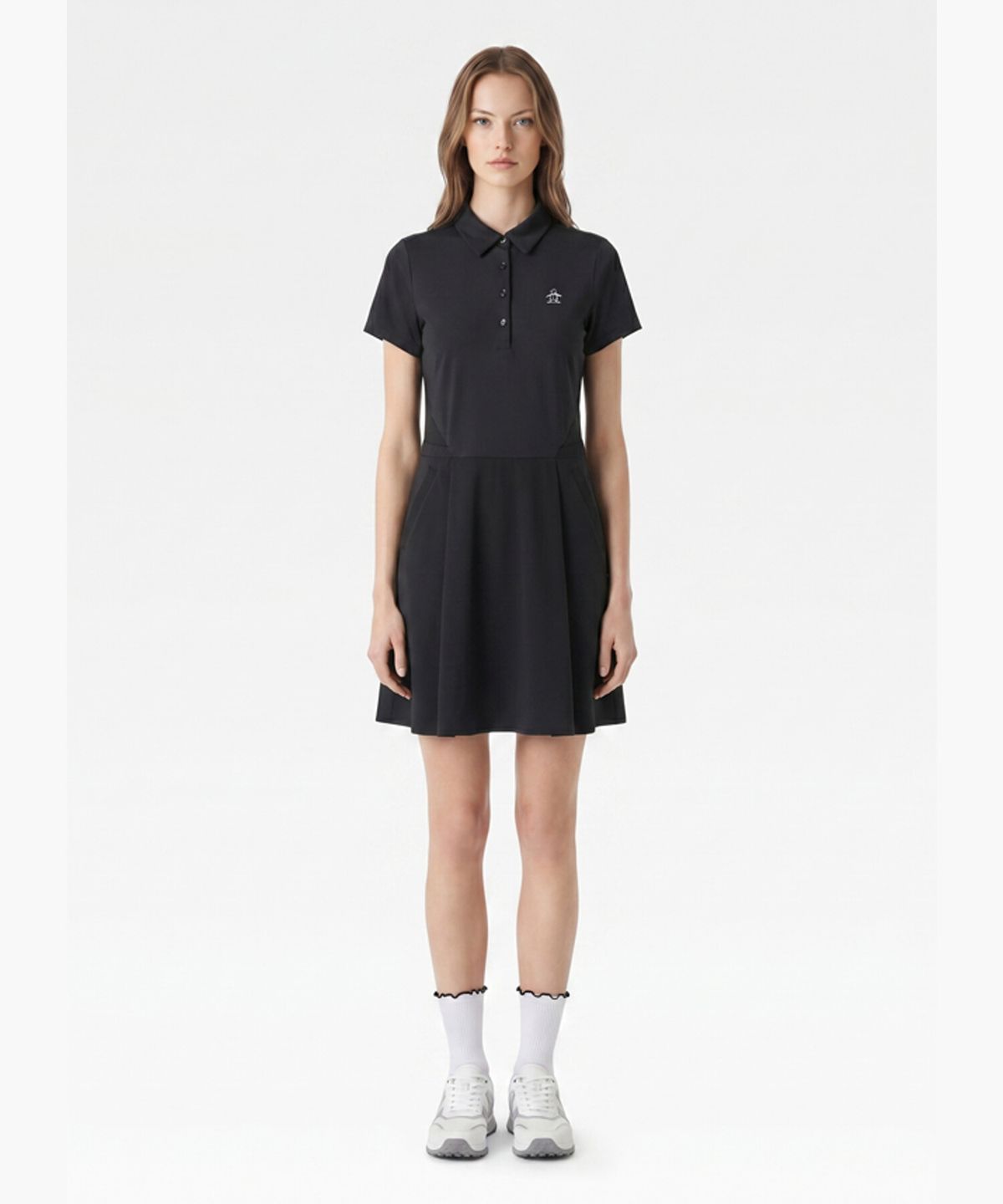 먼싱웨어(MUNSINGWEAR) 여성 하이브리드 썸머 원피스 블랙 MR222LOP51