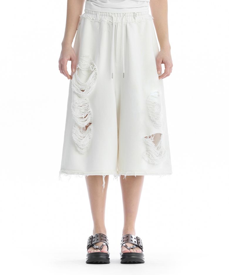 Scratch Damage Bermuda Sweat Pants [ White ]