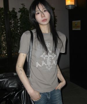 Cross Wing Half Top (Beige)