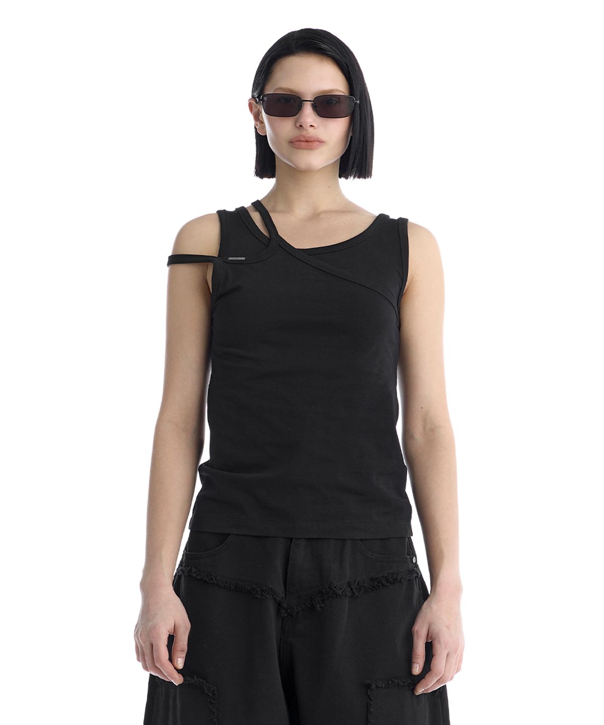 트리밍버드(TREEMINGBIRD) Double Strap Jersey Sleeveless Top [ Black ]