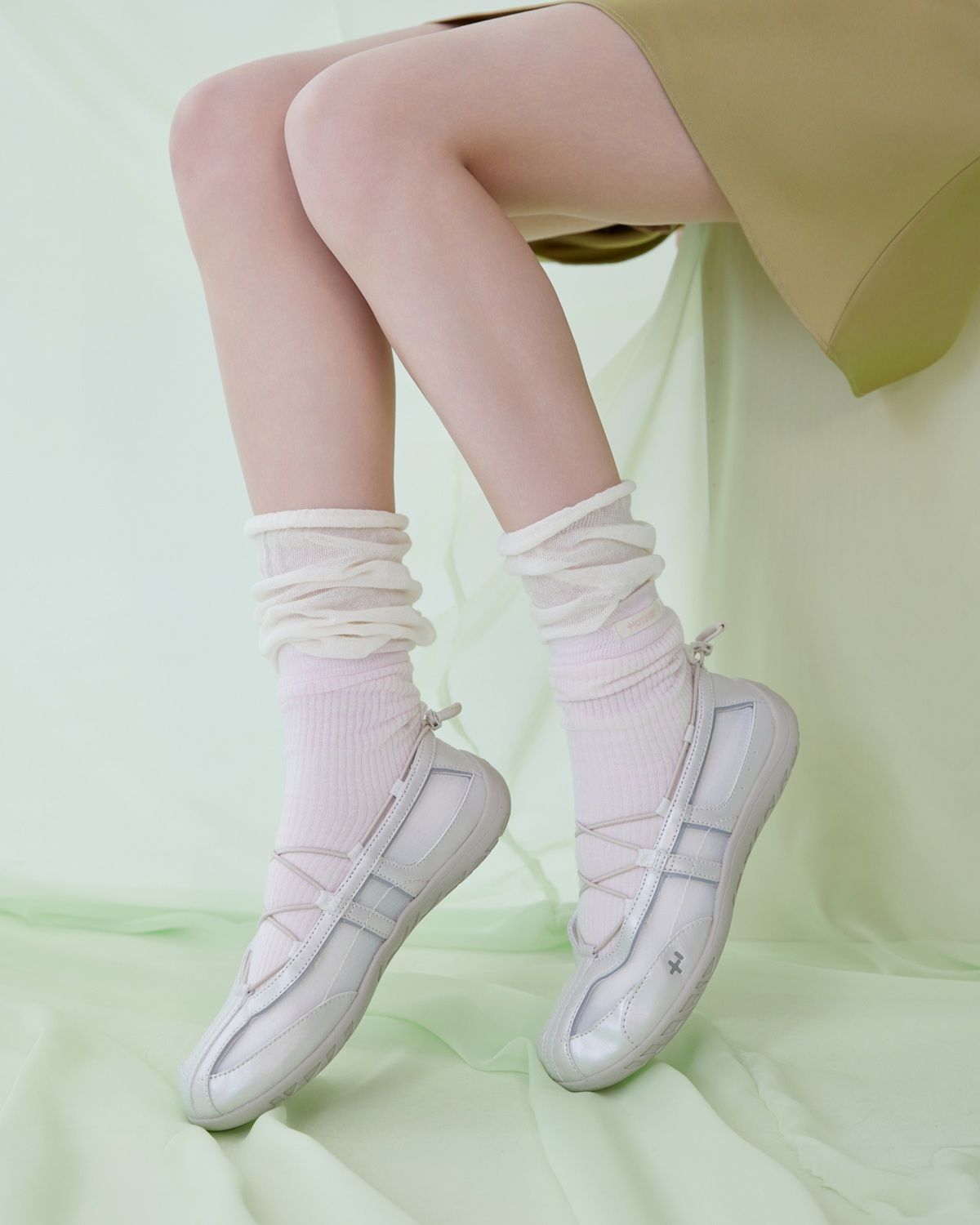 [:DOT EDITION] 로마리 도트 밴딩 메리제인 OZSQGA181B source detail 35