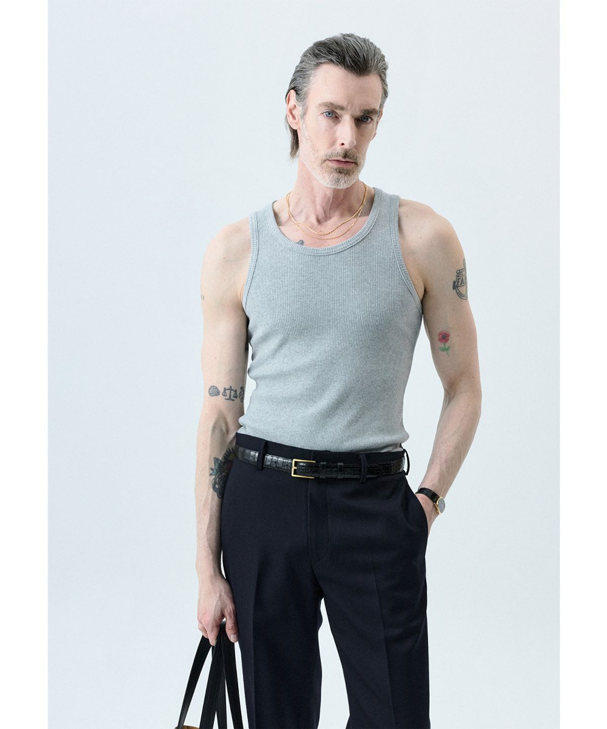 세비지(SAVAGE) Sleevelesss Top - Grey