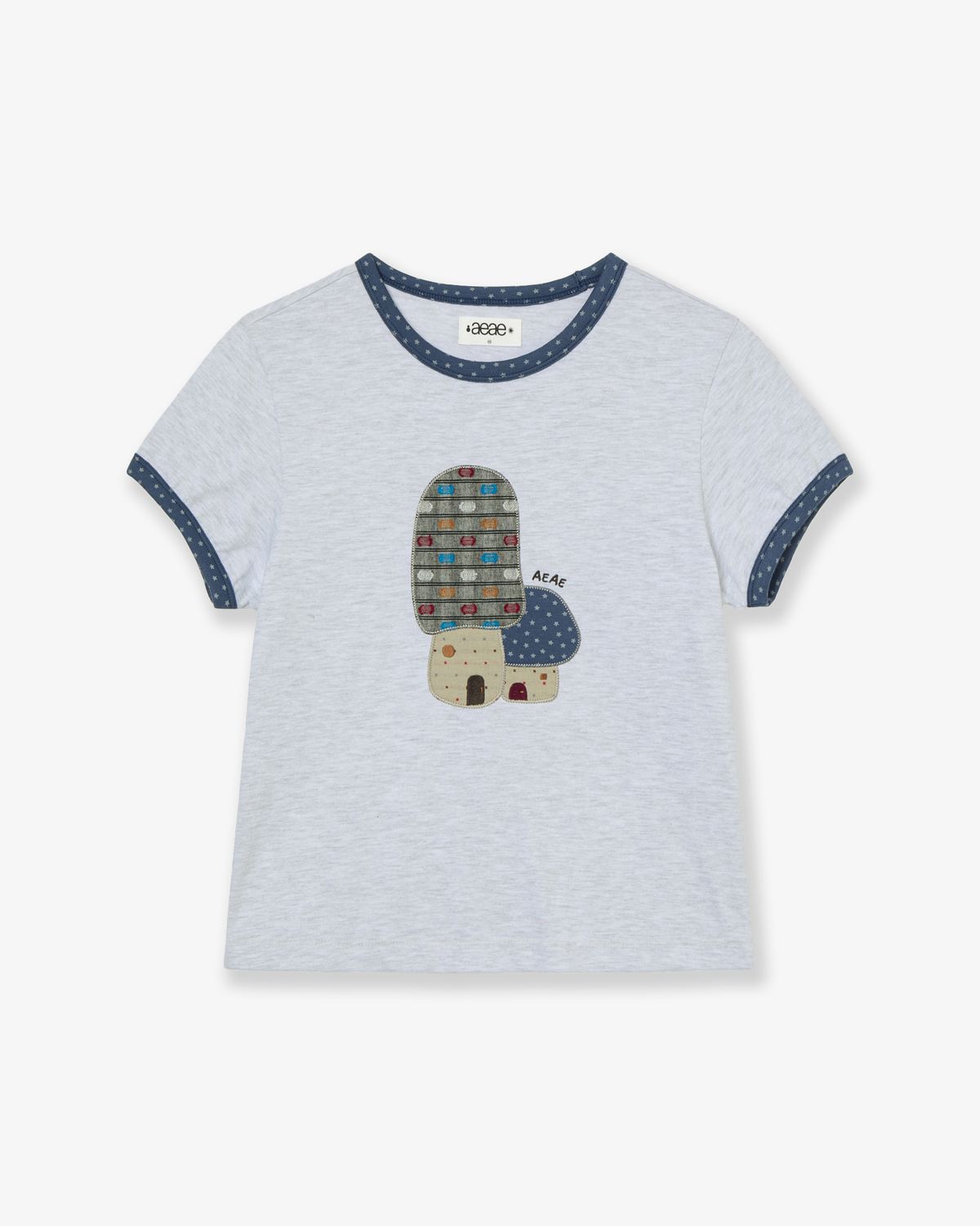 에이이에이이(AEAE) MUSHROOM APPLIQUE TEE [LIGHT GREY]
