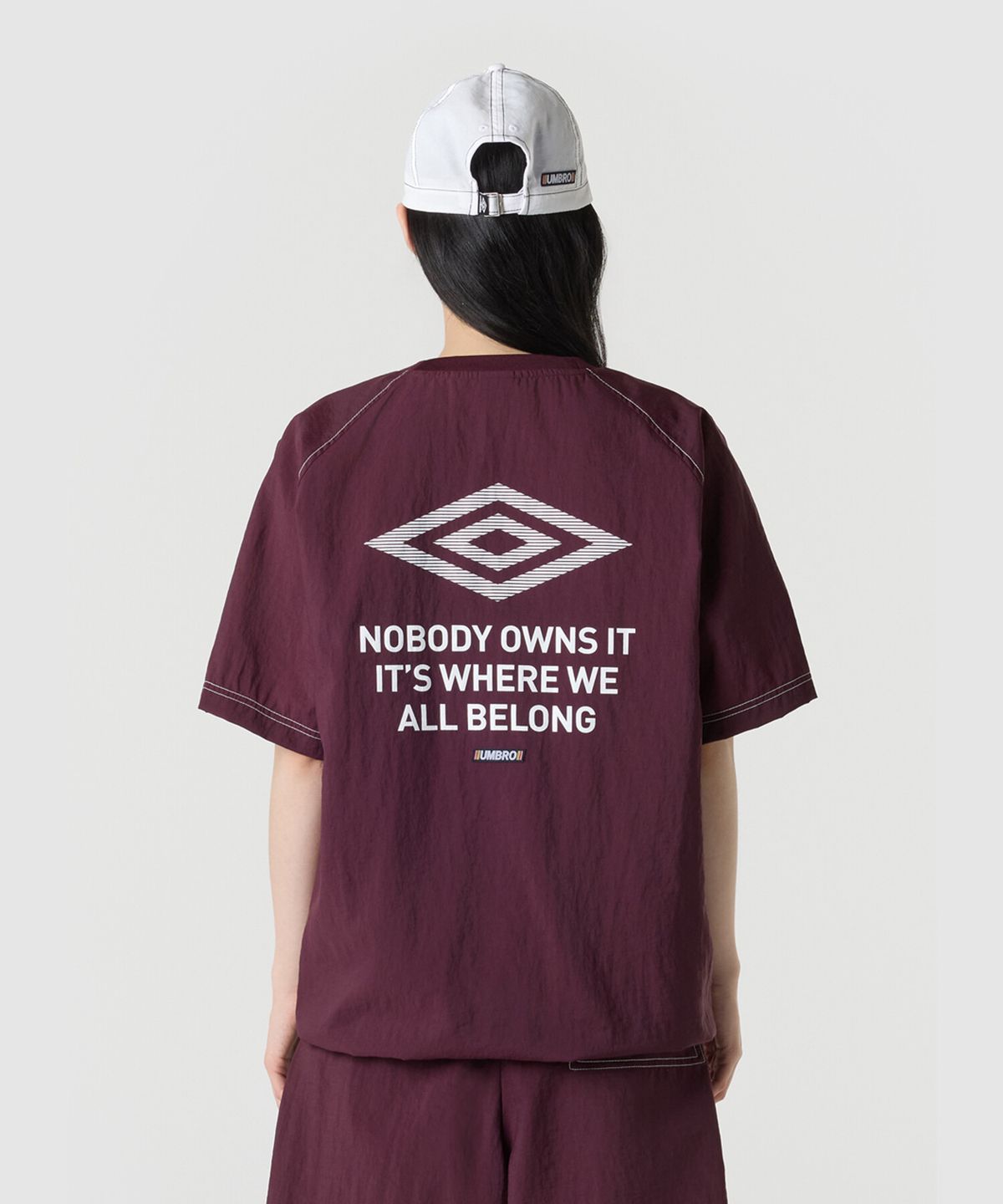 엄브로(UMBRO) 크리스피 타슬란 반팔 피스테 와인 UR224CWT58