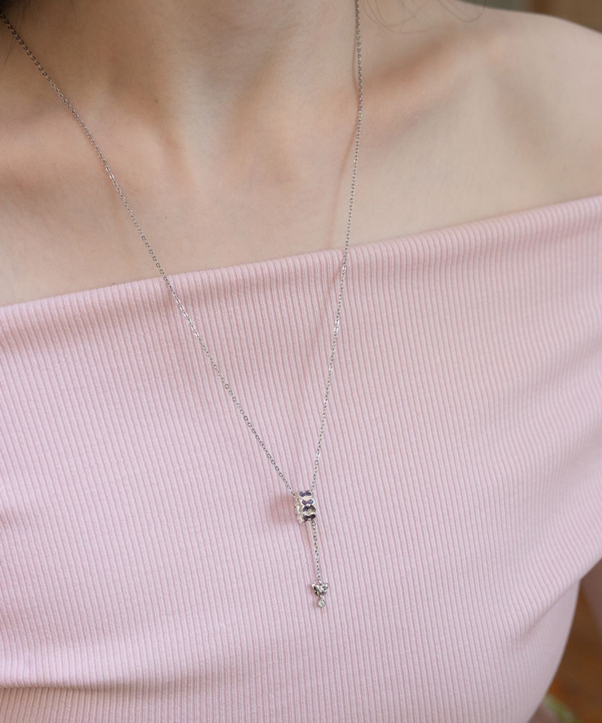 메리모티브(MERRYMOTIVE) Light wing necklace