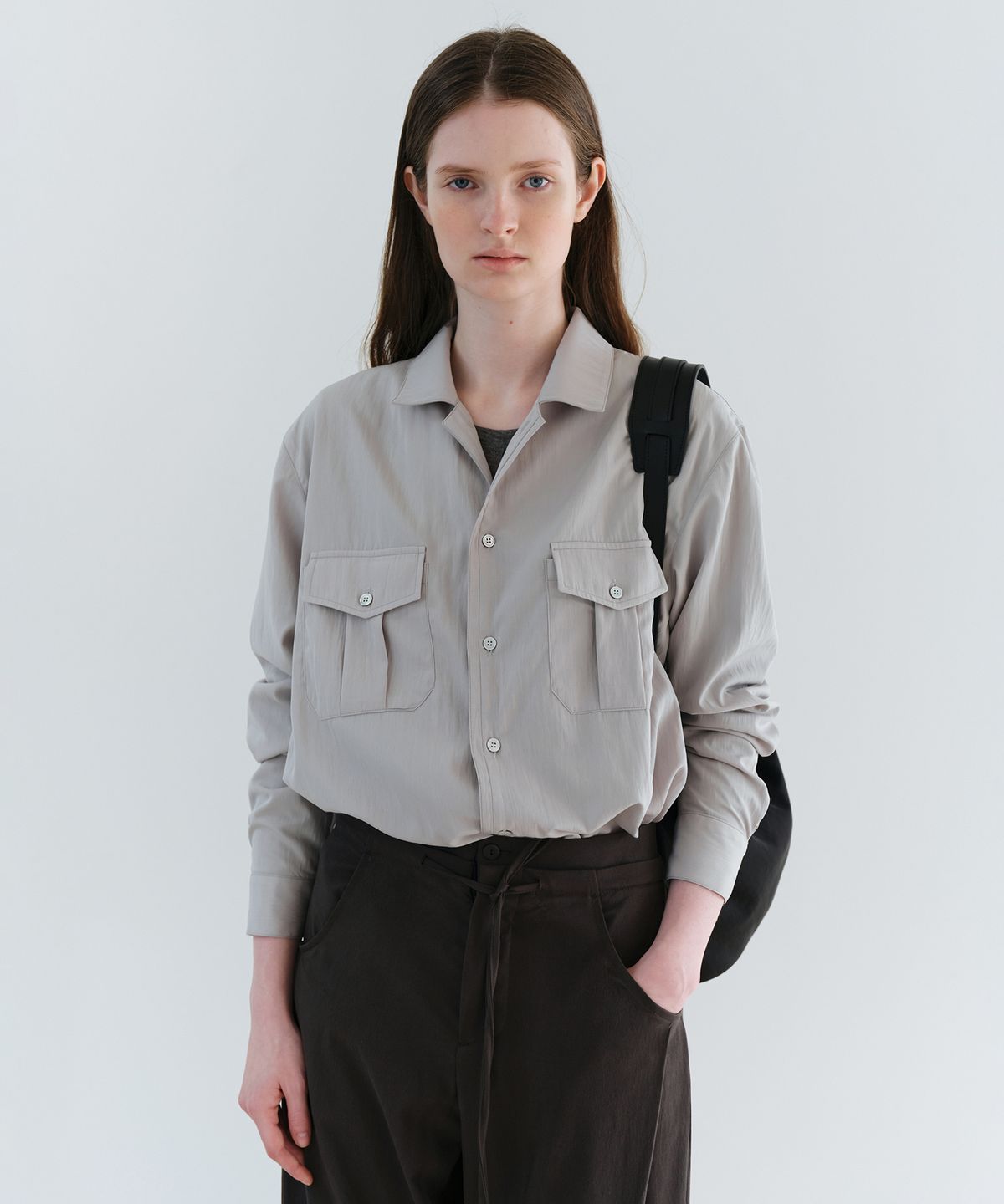 아우브아워(AUBOUR) wrinkled signature shirts (dusty sky)