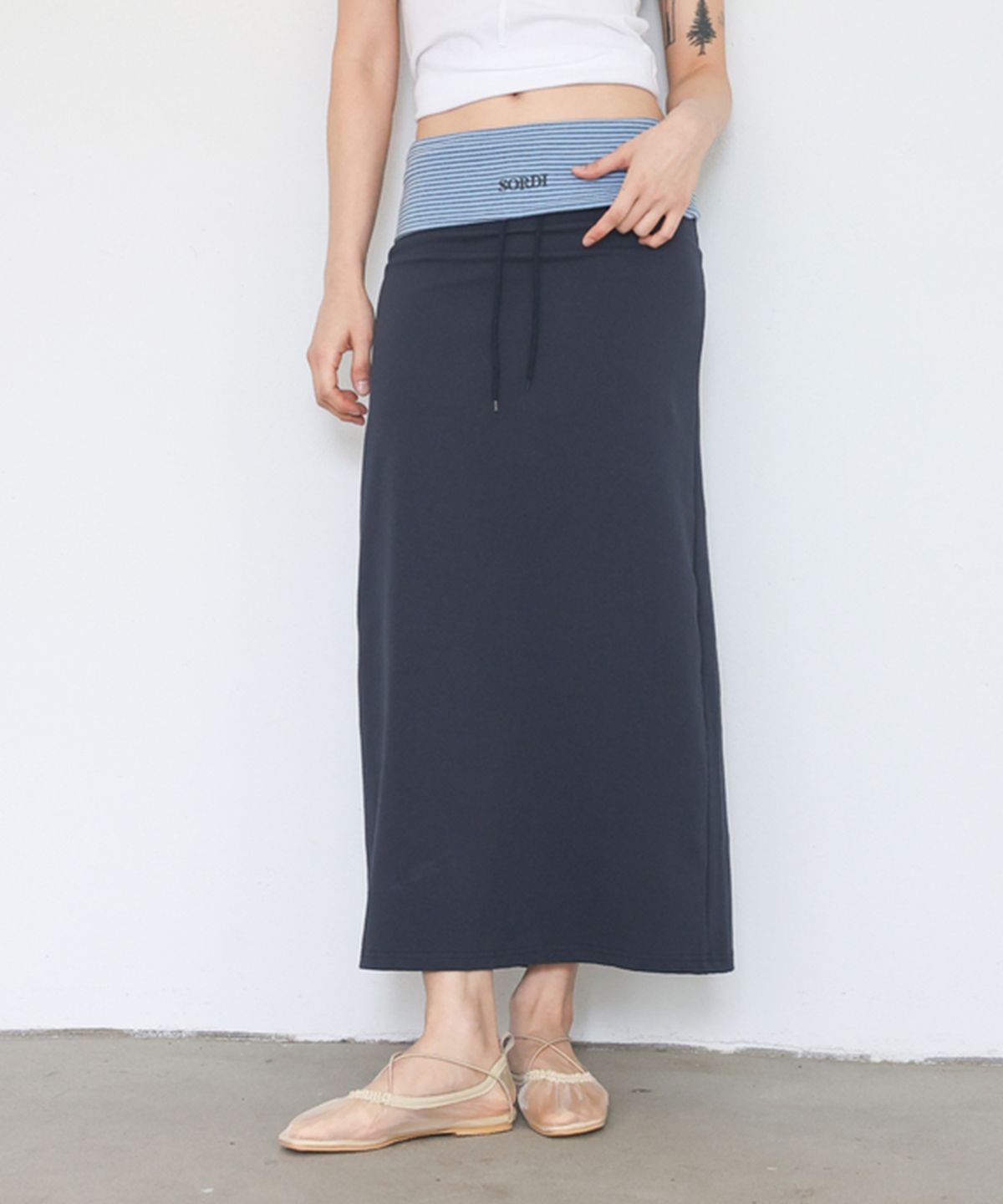 소르디(SORDI) Two-tone Long Skirt_navy