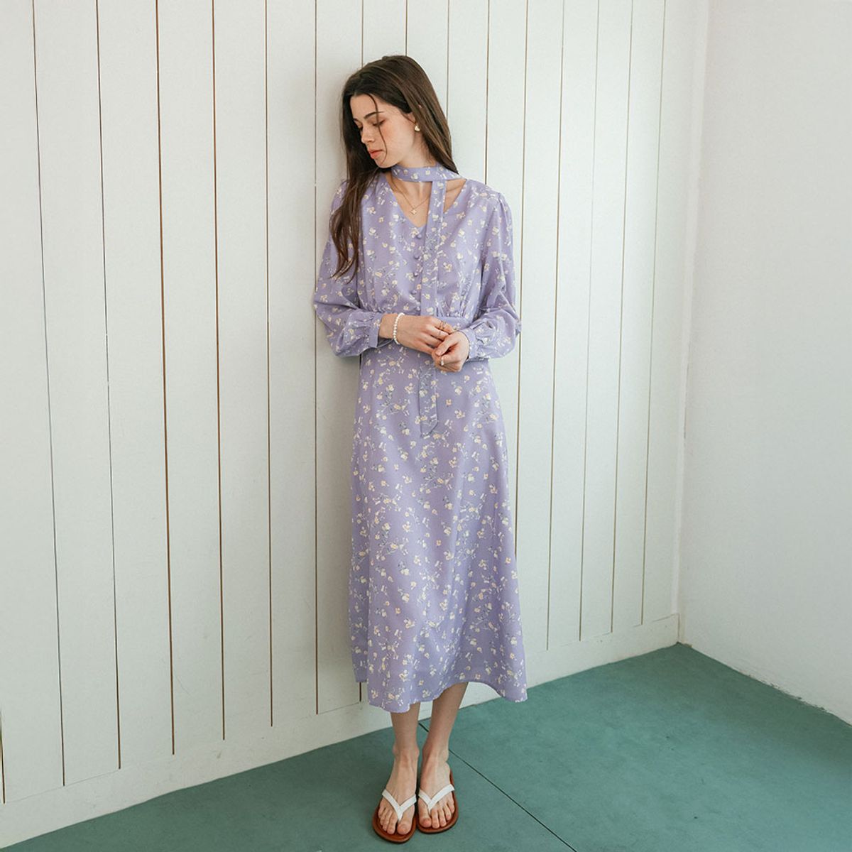 던드롭(DUNDROP) DD_Floral tie neck dress_PURPLE