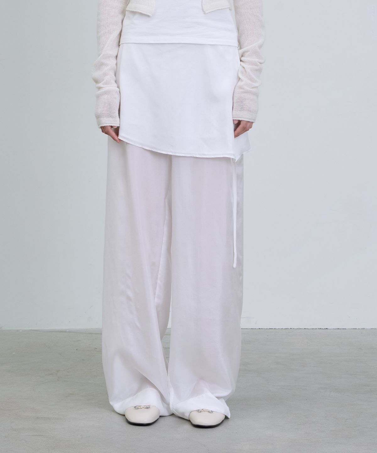 더애틋(THE AÉTUT) Silk Skirt-Layered Pants_White