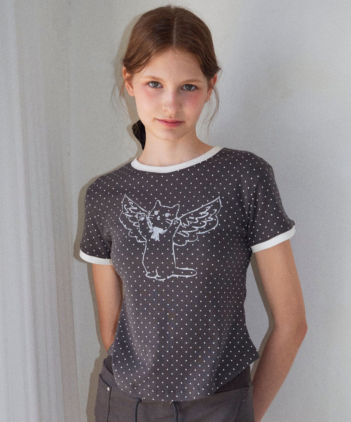 로긴 앤 로지(ROGIN N ROSIE) Angel Cat Dot Ringer T-shirt Charcoal grey