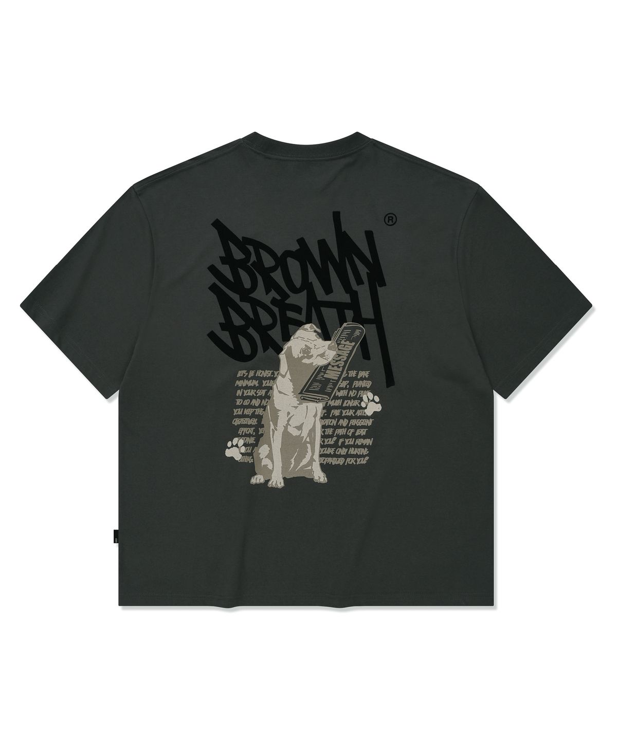 브라운브레스(BROWNBREATH) DELIVERY TAG TEE - CHARCOAL