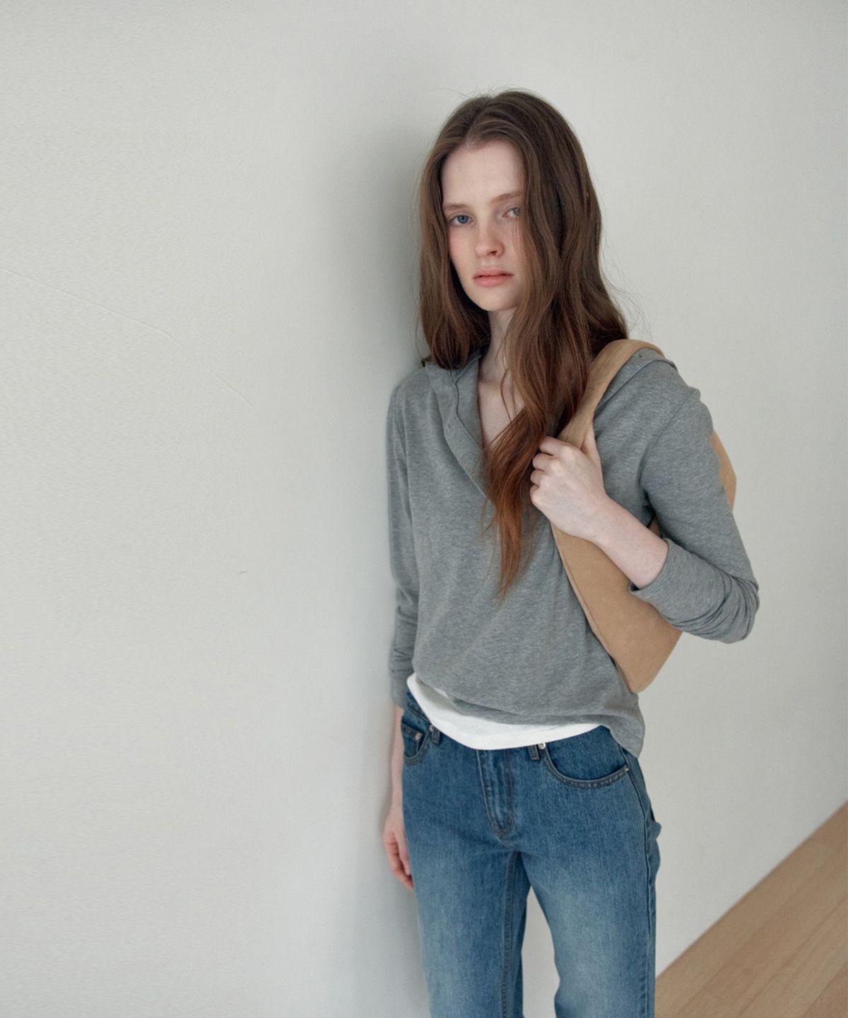 더 릴(THE LILLE) High-Neck Button Open T_Gray