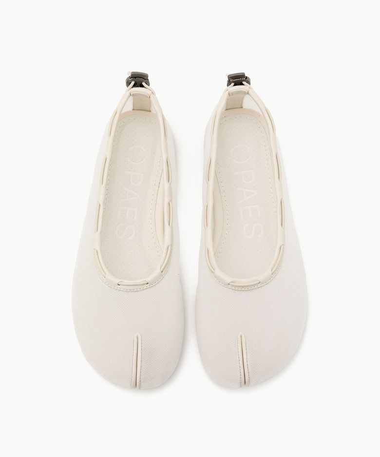 Mesh Air String Flat / White