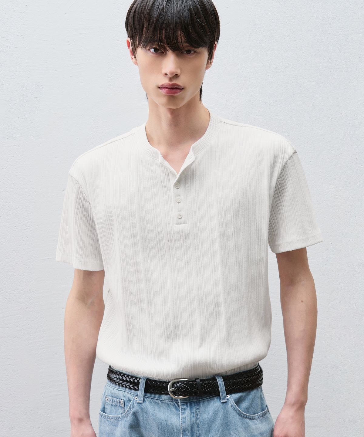 드로우핏(DRAW FIT) 파인 리브드 헨리넥 하프 티셔츠 [IVORY]