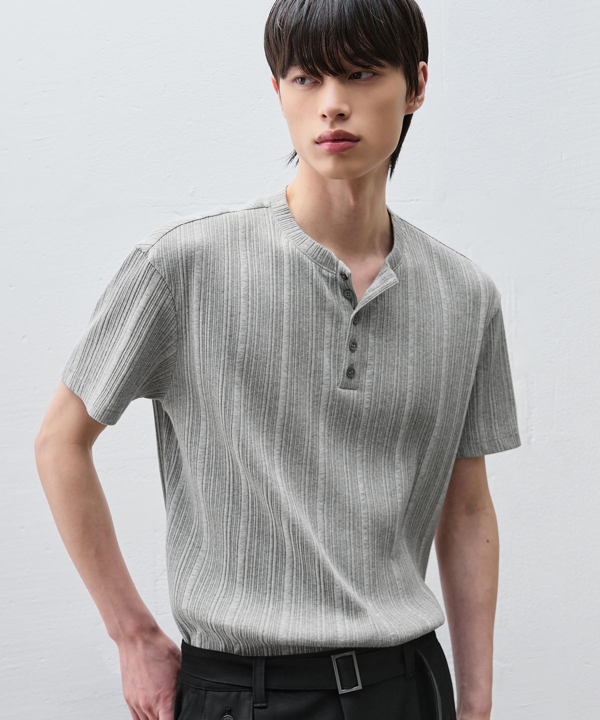 드로우핏(DRAW FIT) 파인 리브드 헨리넥 하프 티셔츠 [MELANGE]