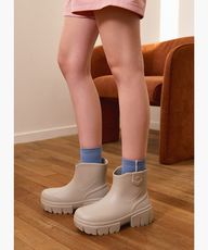 Thumbnail 0