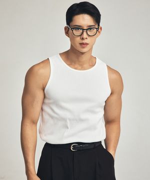 아메리칸 데일리 머슬나시 화이트