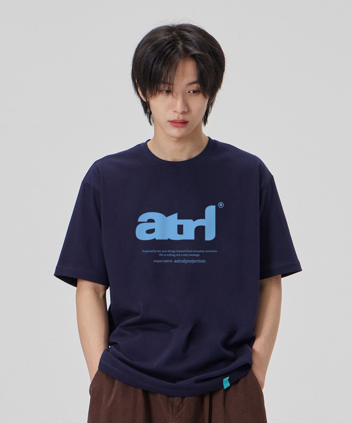 아스트랄 프로젝션(ASTRAL PROJECTION) [ATRL]코튼 루즈핏 반팔 티셔츠_스페이스 네이비2