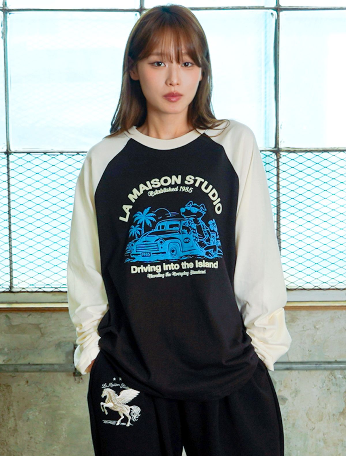 라 메종 스튜디오(LA MAISON STUDIO) DRIVE PUPPY RAGLAN LONG SLEEVE BLACK(FCG1TS691M)