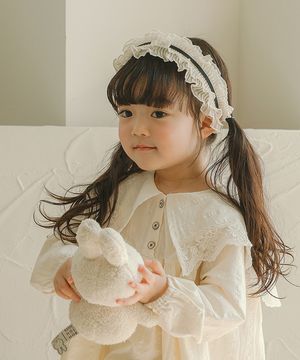 사랑스러워야하는 날에는 꼭 필요할테죠 - 아기 프릴 머리띠