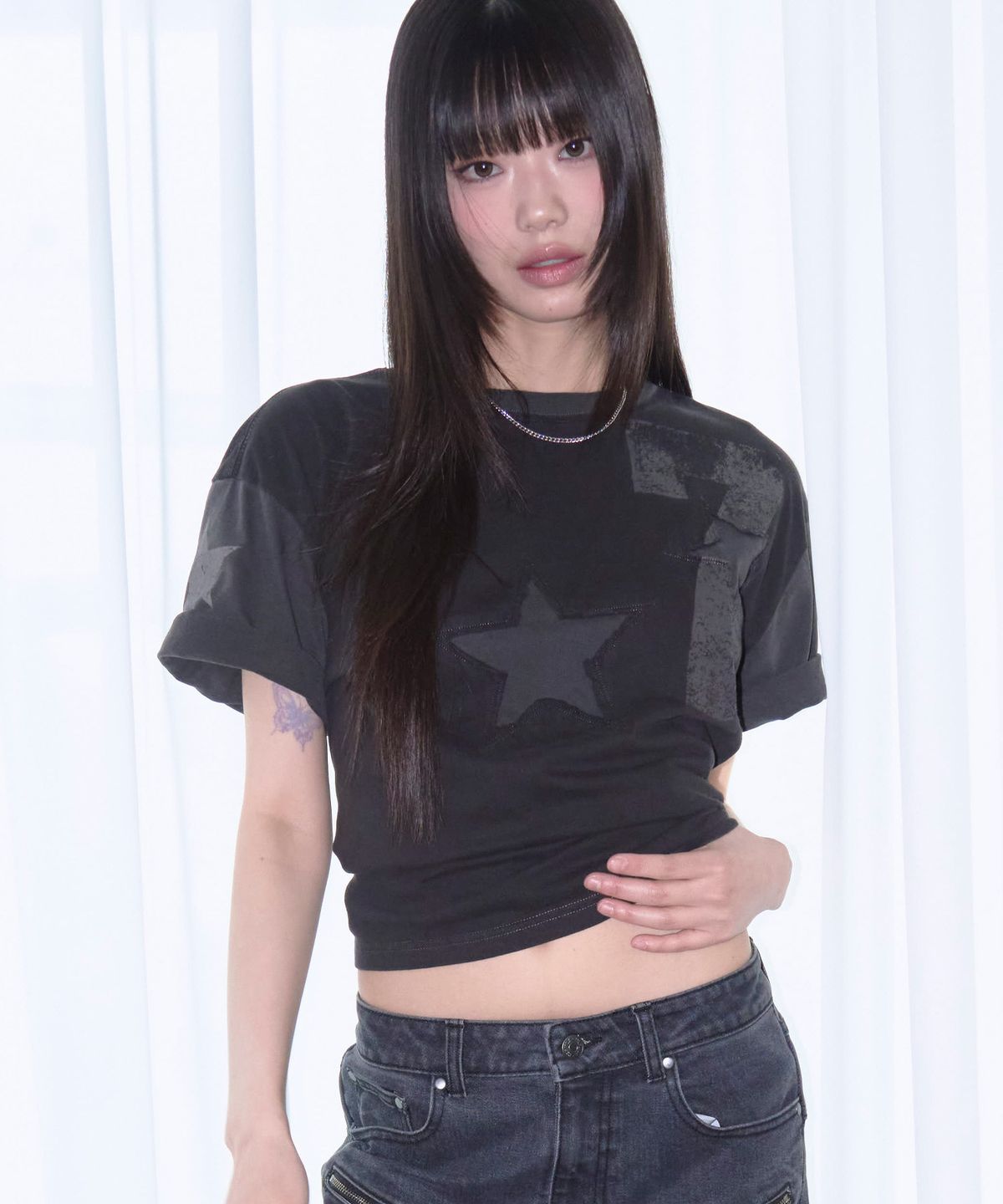 프렌다(PRENDA) SEVEN STAR SHORT SLEEVE BLACK