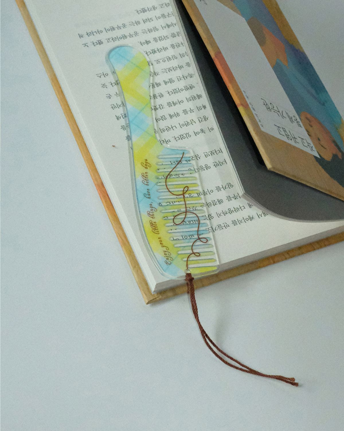 트위너(TWINER) Hair comb bookmark - BROWN HAIR(북마크)