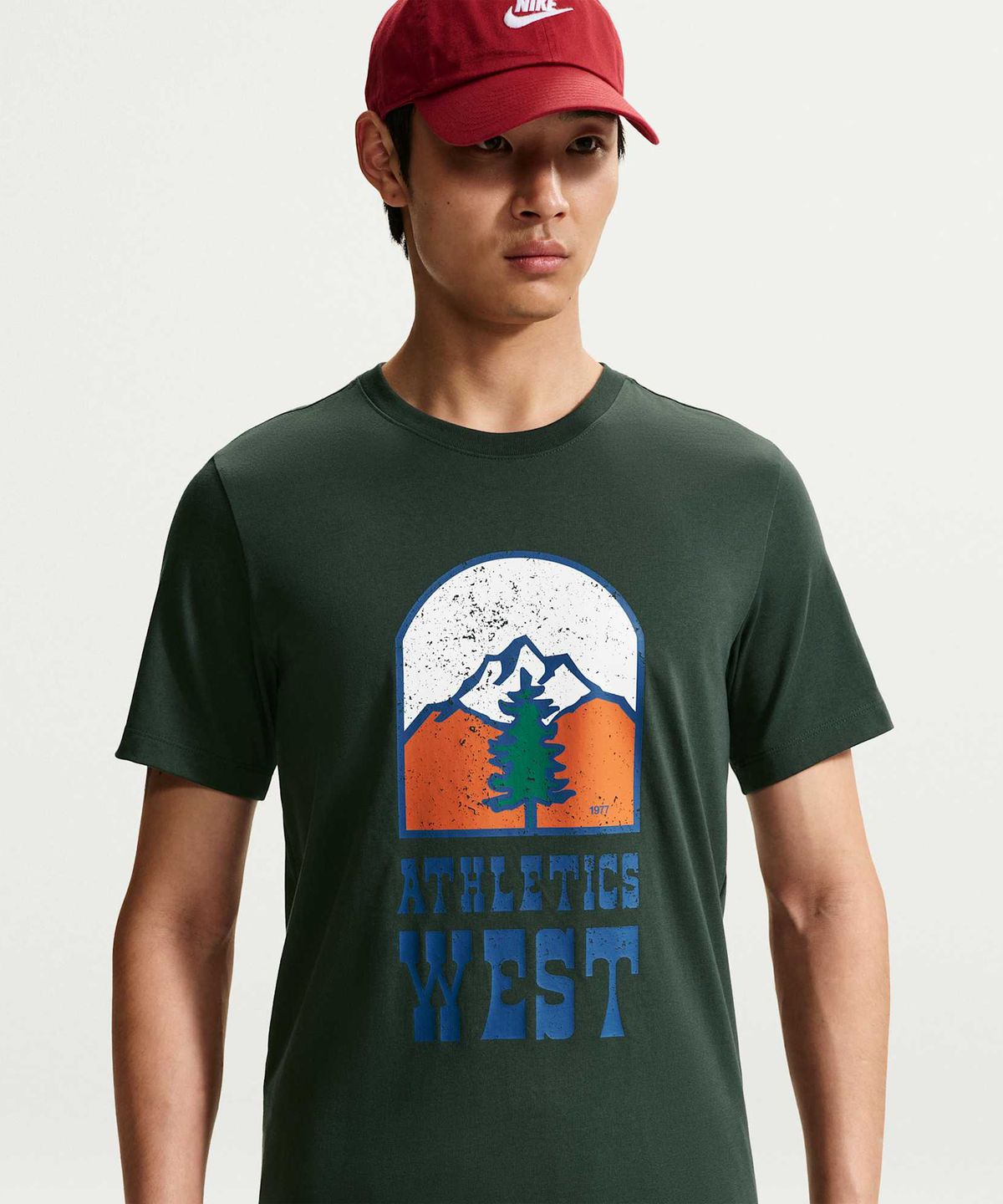 나이키(NIKE) 스포츠웨어 티셔츠 M - 블랙 스프루스 / IR6456-317