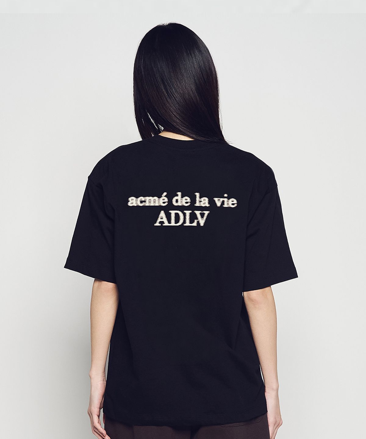 아크메드라비(ACME DE LA VIE) NEON BASIC LOGO SHORT SLEEVE T-SHIRT
