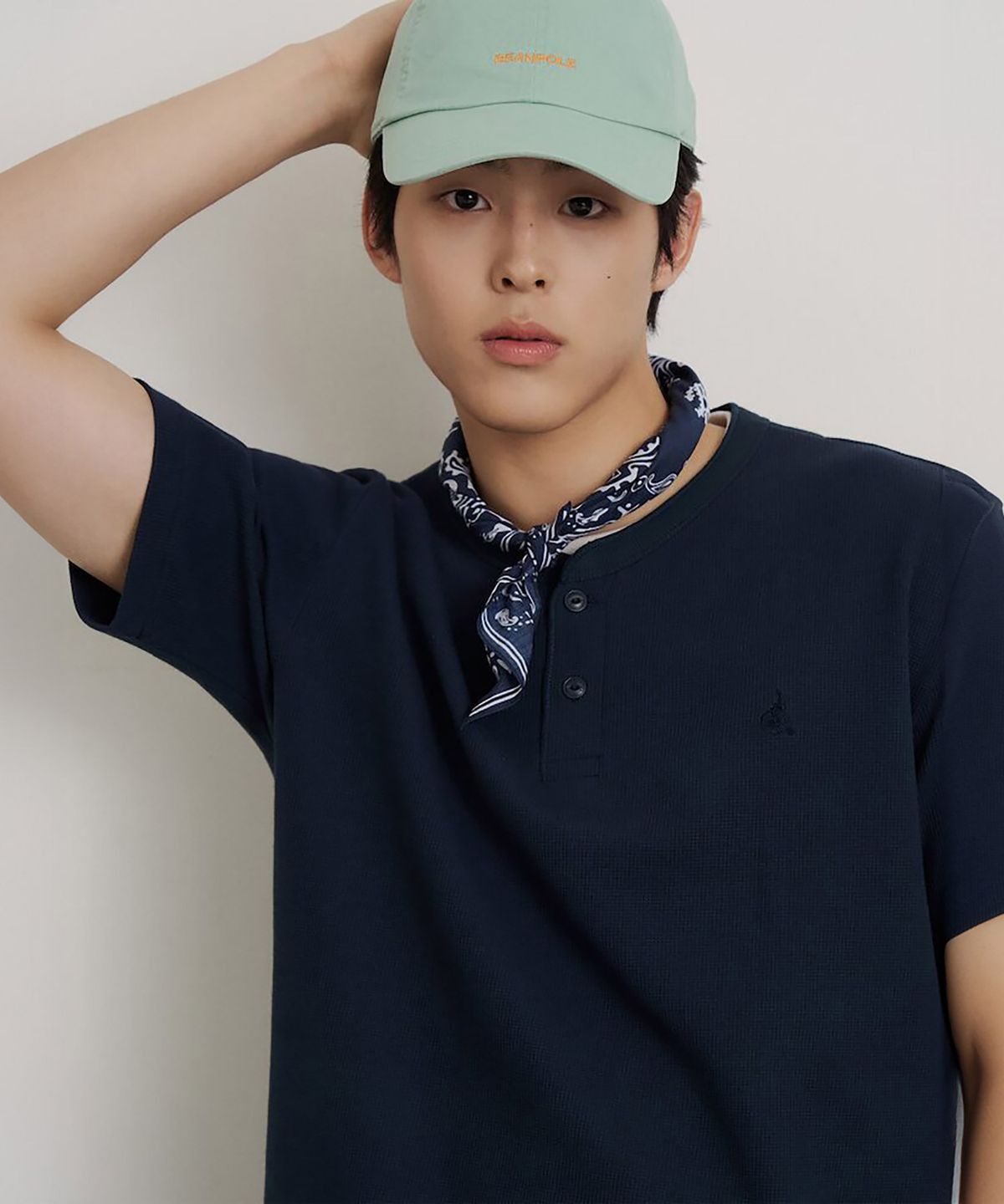 빈폴 멘(BEANPOLE MEN) 레이어드 헨리넥 반소매 티셔츠  네이비
