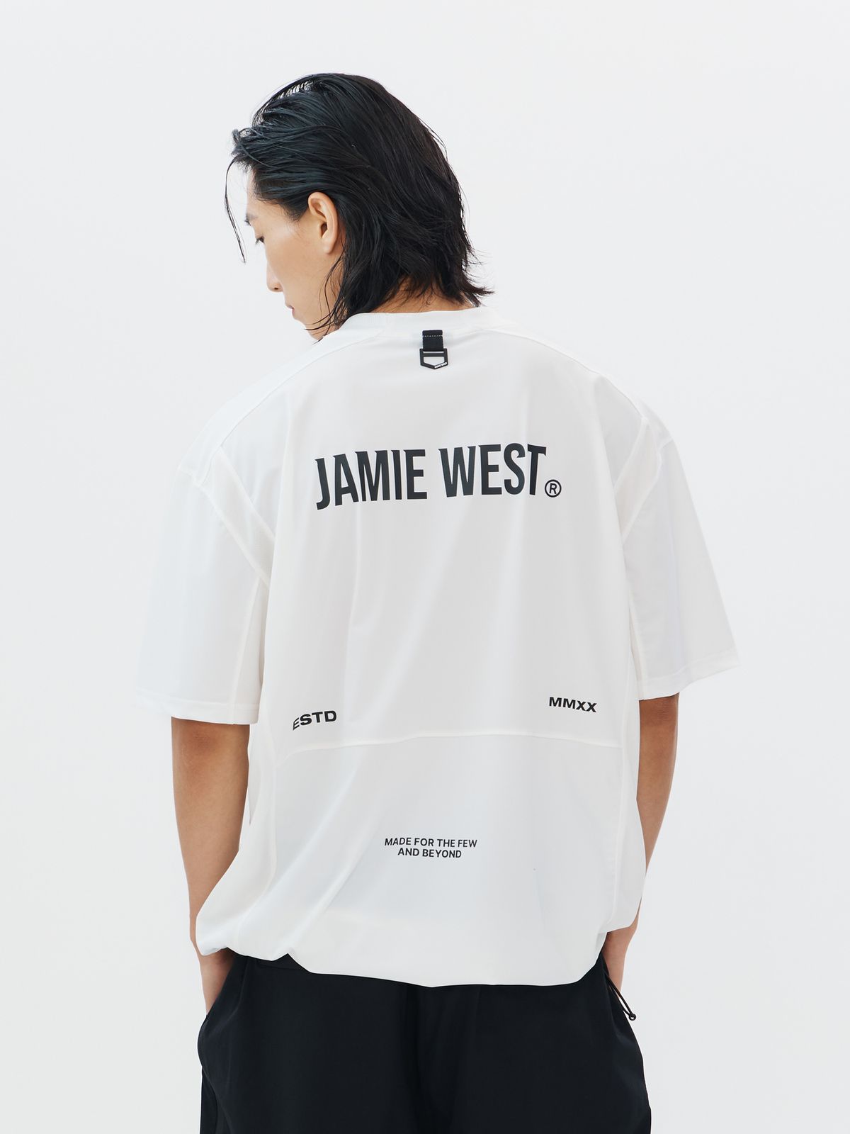 제이미웨스트(JAMIE WEST) [JWGC] 에센셜 퍼포먼스 모크넥 티셔츠 (화이트)