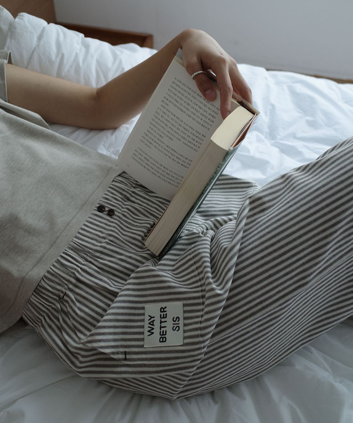 웨이베러시스(WAYBETTERSIS) Essential Pants
