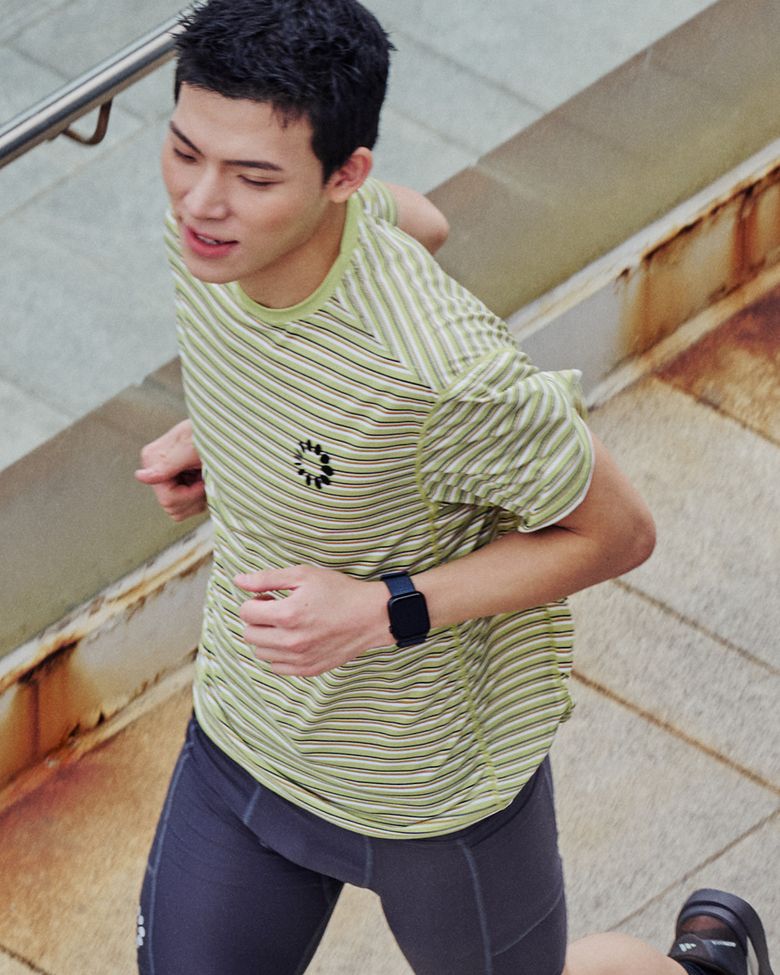 Signature Stripe border Tee Lime