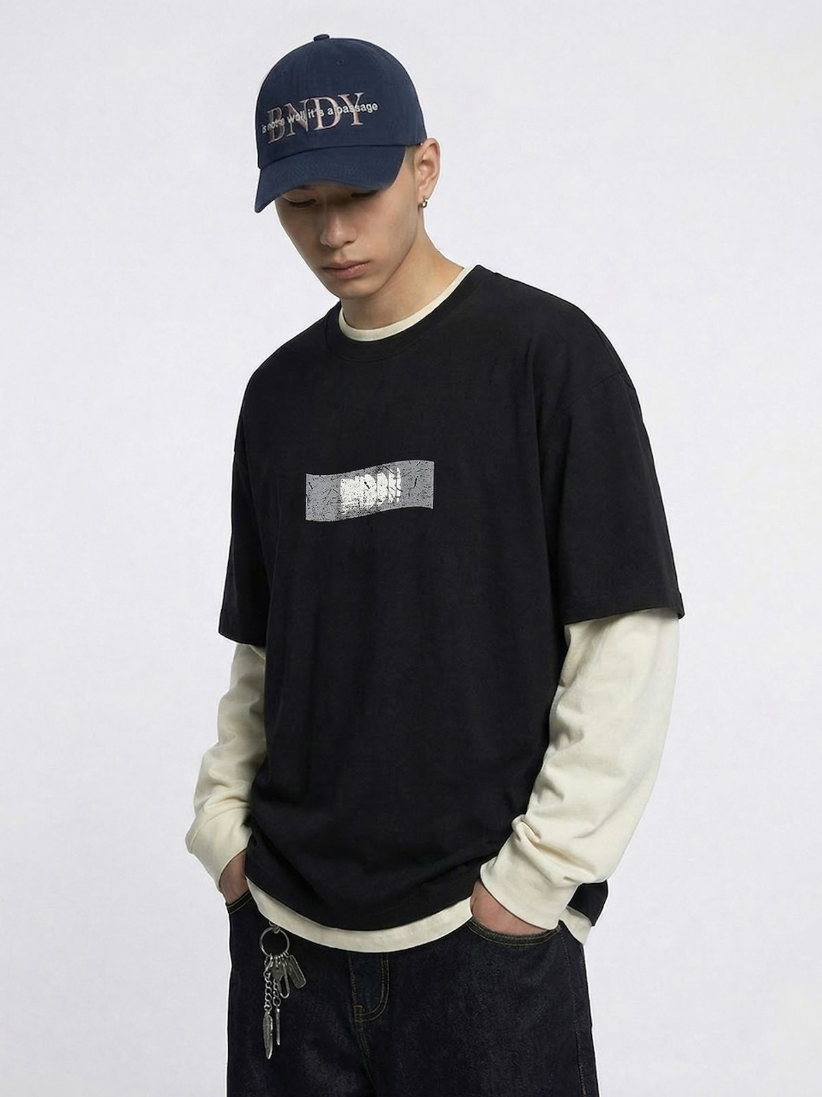 바운더리(BOUNDARY) BOUNDARY EMBLEM SHORT SLEEVE TEE-SHIRTS BK_B261MSM202