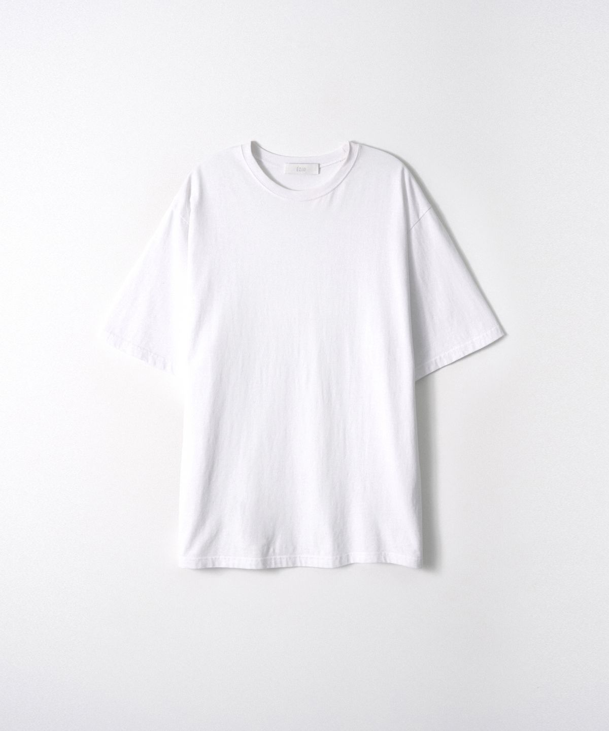 이지오(EZIO) Essential T-shirt_White