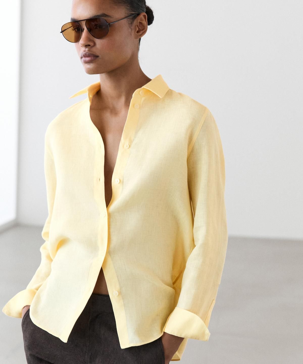 마시모두띠(MASSIMO DUTTI) 100% 린넨 루즈핏 셔츠