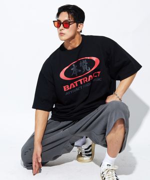 원형 레드 본질 오버 핏 반팔티_블랙