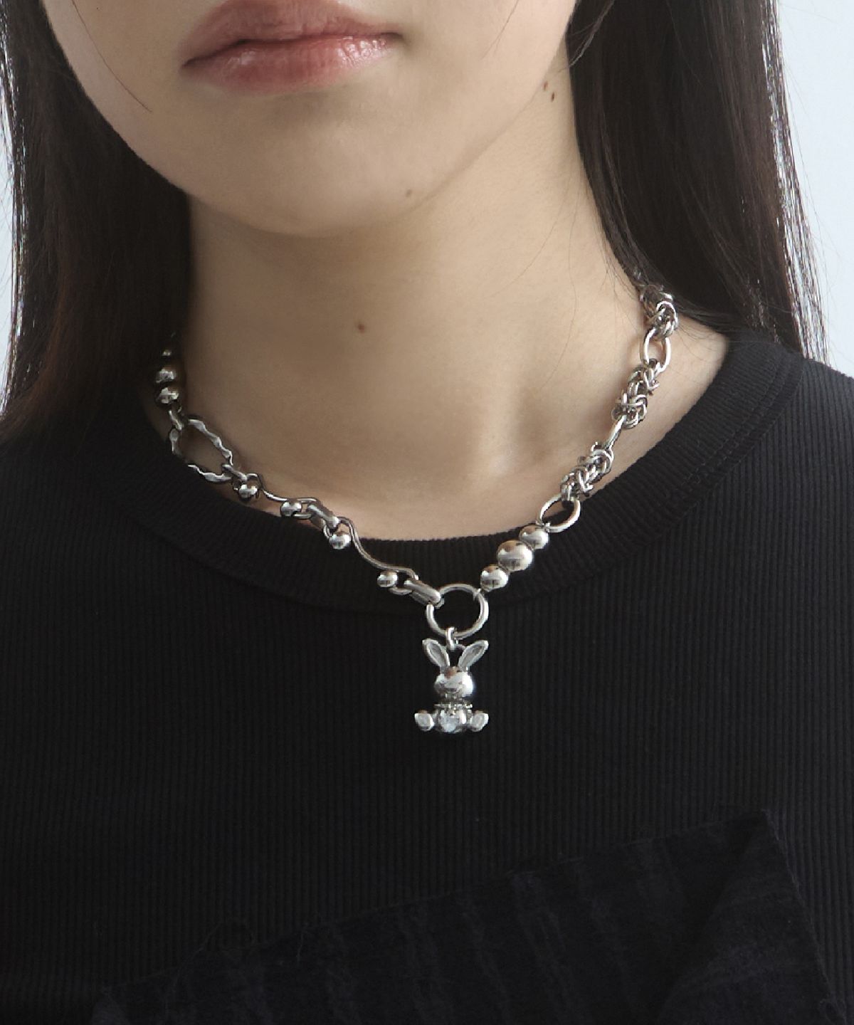 무아르모아(MOIREMOA) Lepus Layer Chain necklace