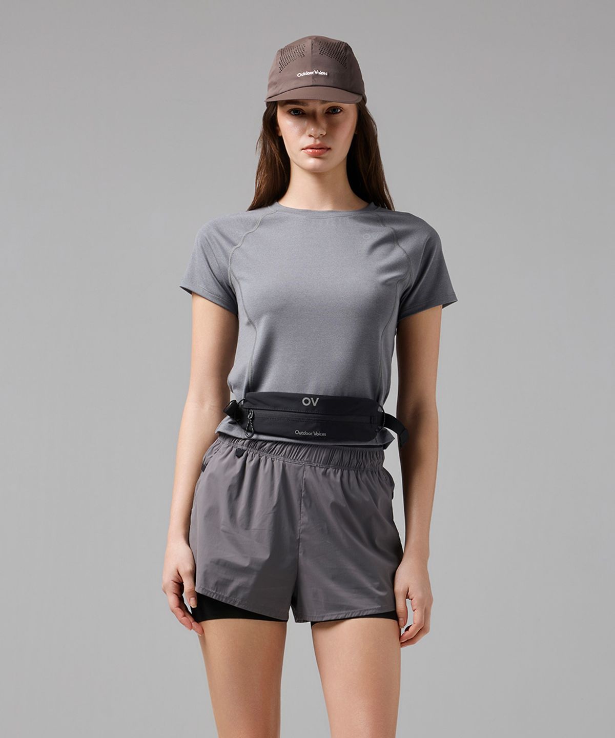 아웃도어 보이스(OUTDOOR VOICES) (W)Technol-OV™ DRY FLEX SLIM TEE (CHARCOAL)