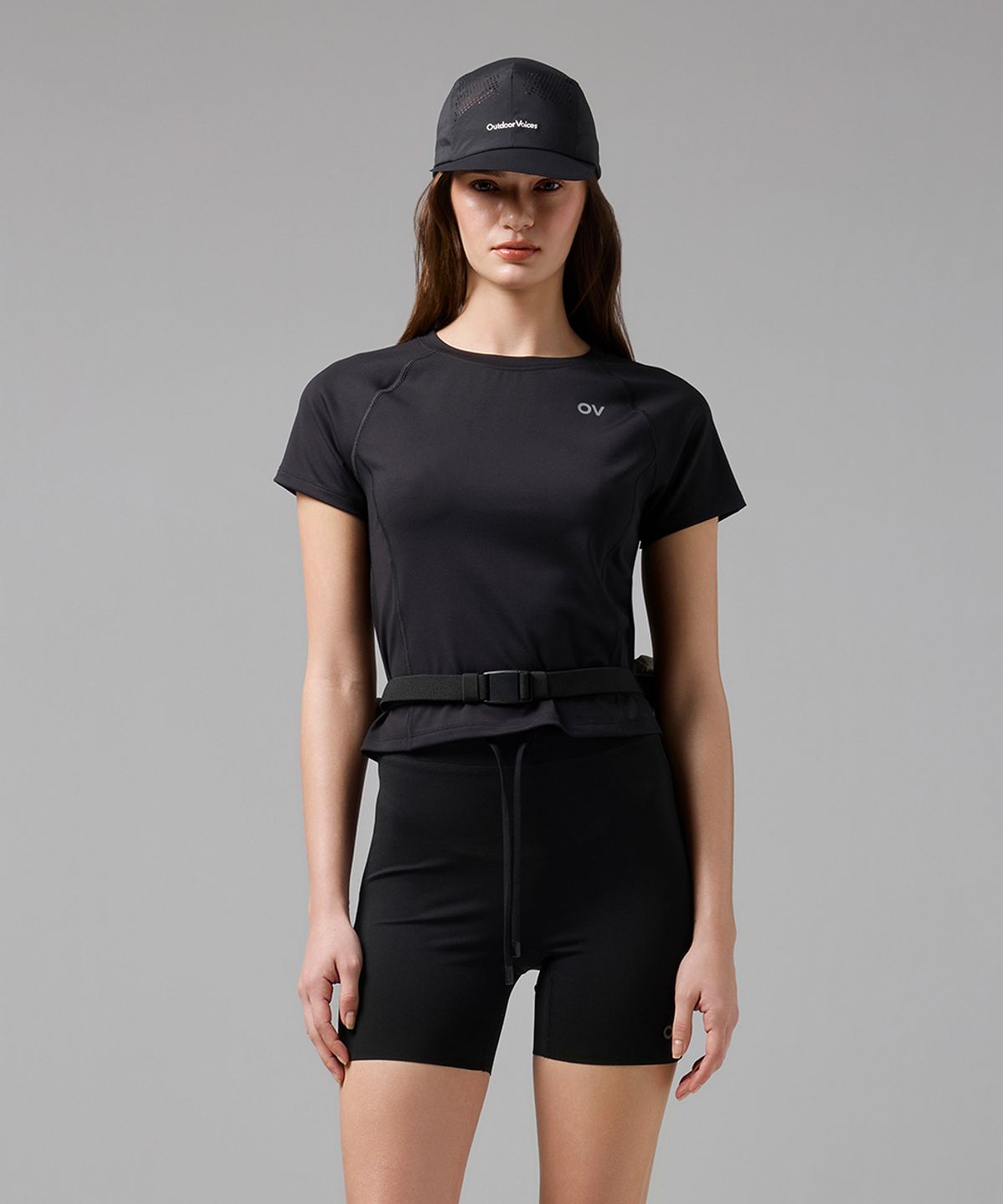아웃도어 보이스(OUTDOOR VOICES) (W)Technol-OV™ DRY FLEX SLIM TEE (BLACK)