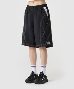 크리스피 타슬란 5.5부 버뮤다 팬츠 블랙 UR221CHP58