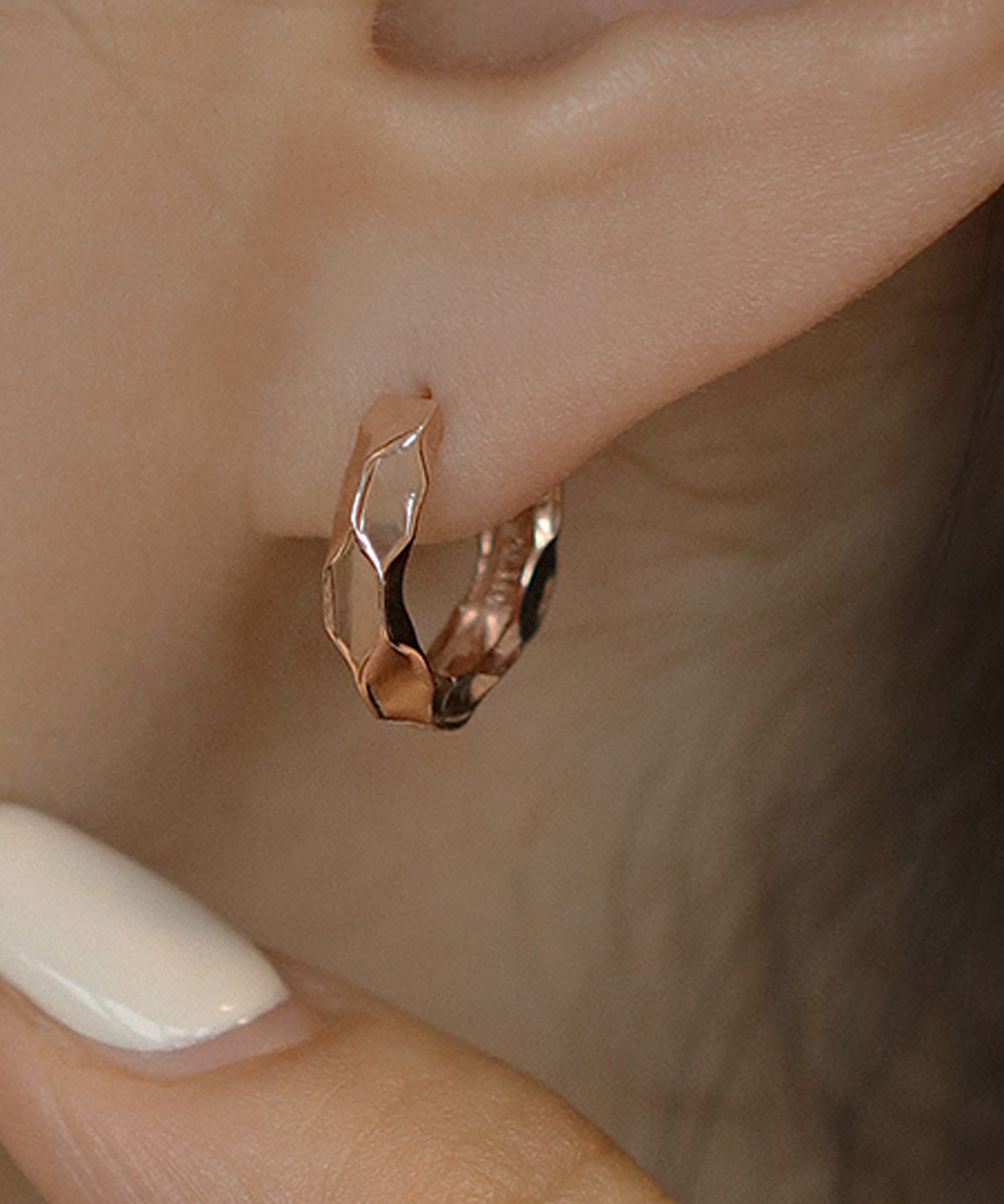 러비앤비(LOVEENB) [14K gold] 레아 텍스처 링 귀걸이