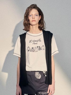 데비 프렌즈 그래픽 티셔츠 ESFDVTP08