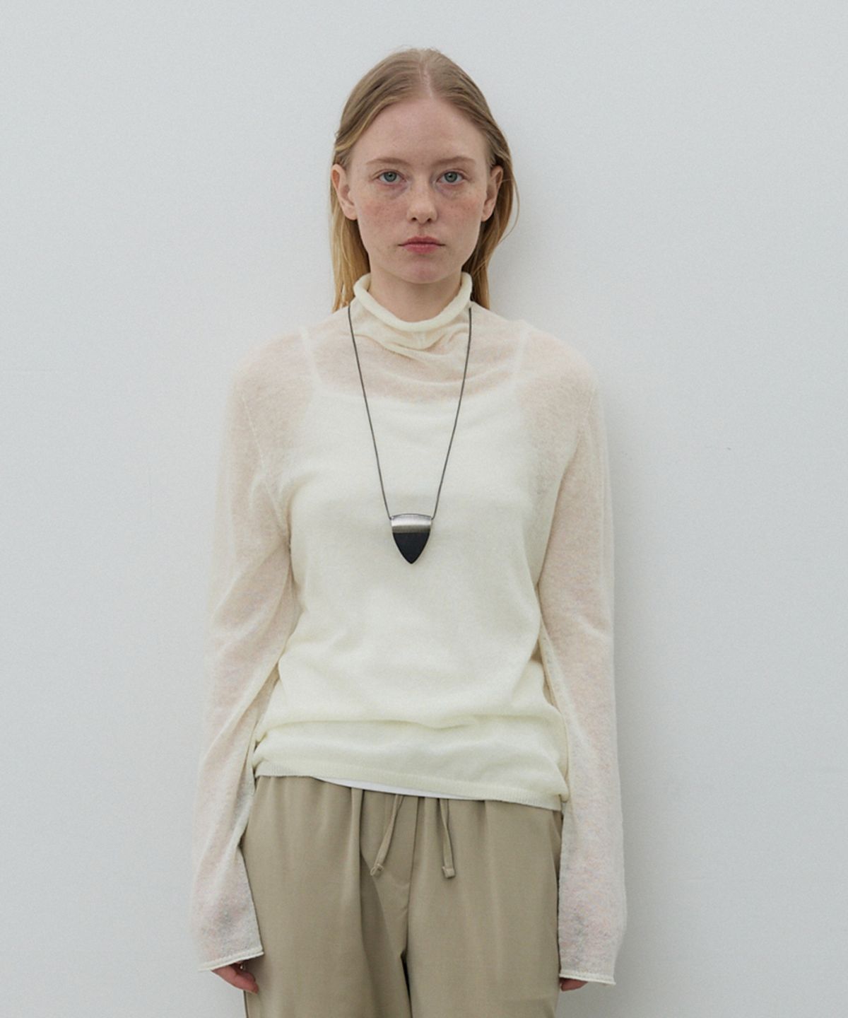 모헤(MOHAE) Whole garment wool high neck knit _ ivory