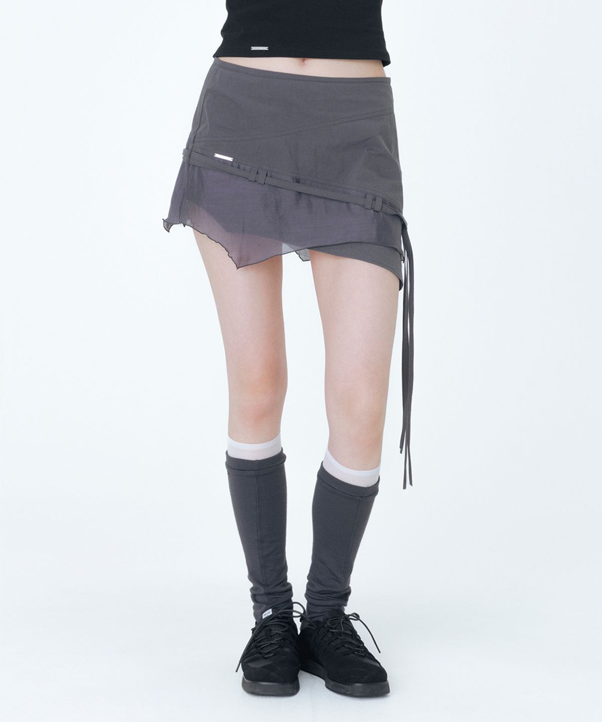 미세키서울(MISEKI SEOUL) Diagonal sheer string mini skirt CHARCOAL