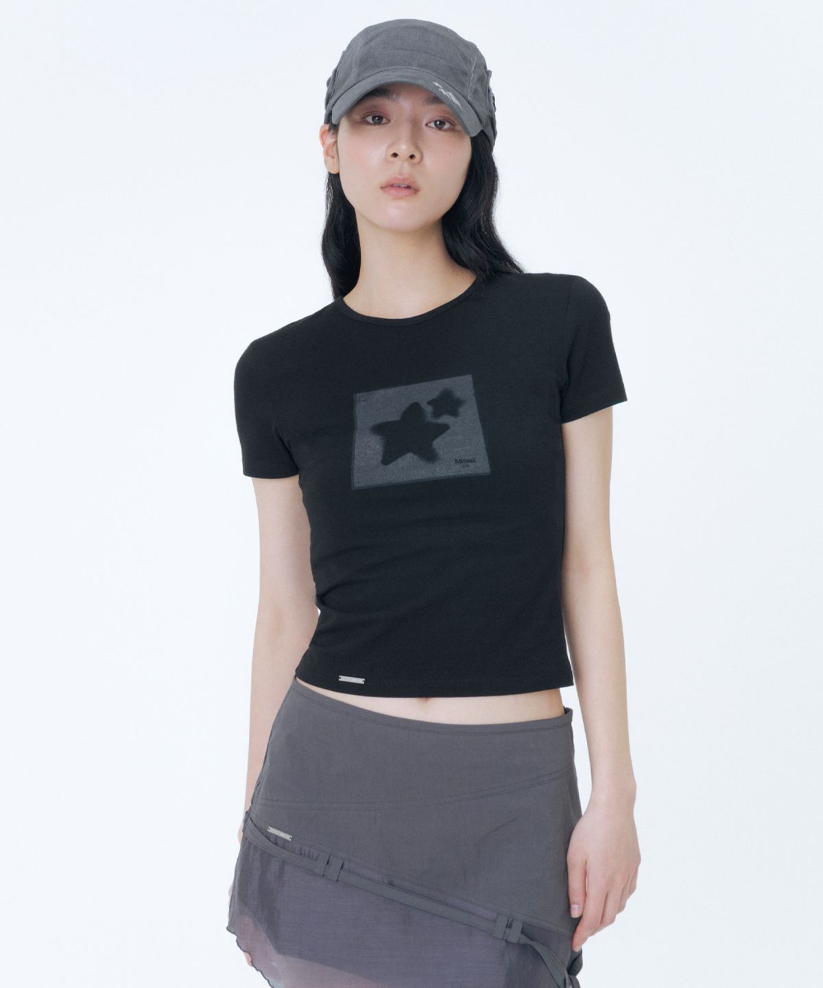 미세키서울(MISEKI SEOUL) Midnight stars fitted short sleeve BLACK