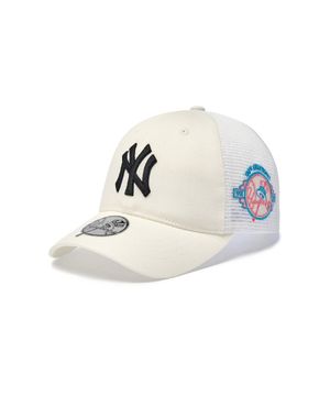 시그니쳐 메쉬 트러커 NY (Cream)